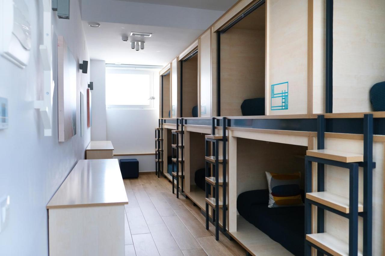 Take Surf Hostel Conil Conil De La Frontera Ngoại thất bức ảnh