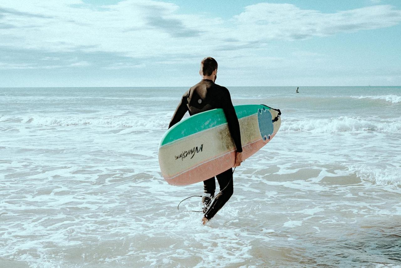 Take Surf Hostel Conil Conil De La Frontera Ngoại thất bức ảnh
