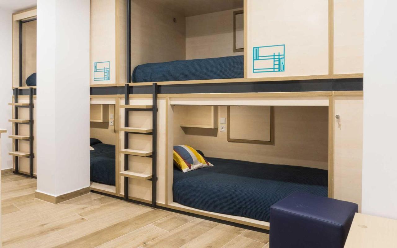 Take Surf Hostel Conil Conil De La Frontera Ngoại thất bức ảnh
