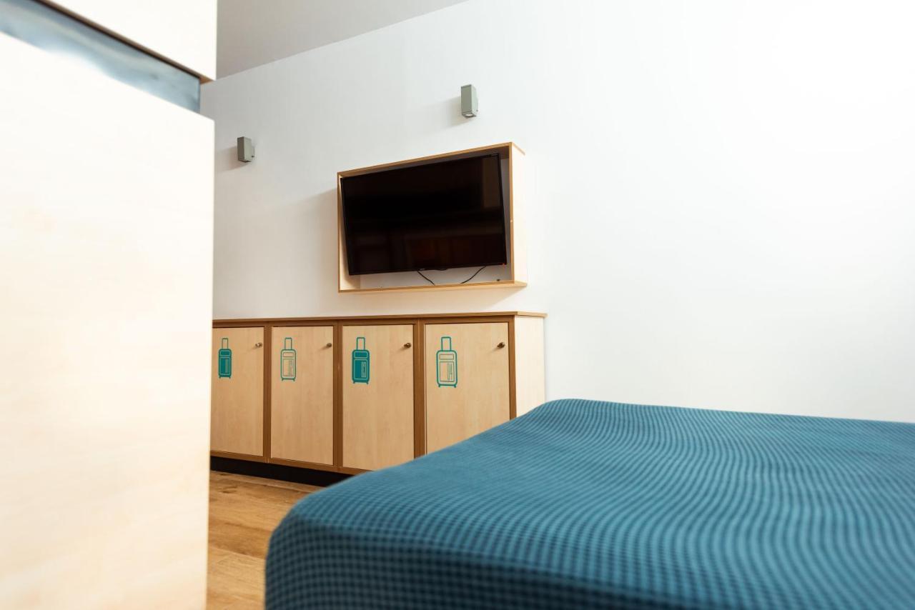 Take Surf Hostel Conil Conil De La Frontera Ngoại thất bức ảnh