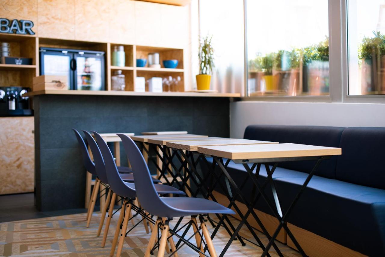 Take Surf Hostel Conil Conil De La Frontera Ngoại thất bức ảnh